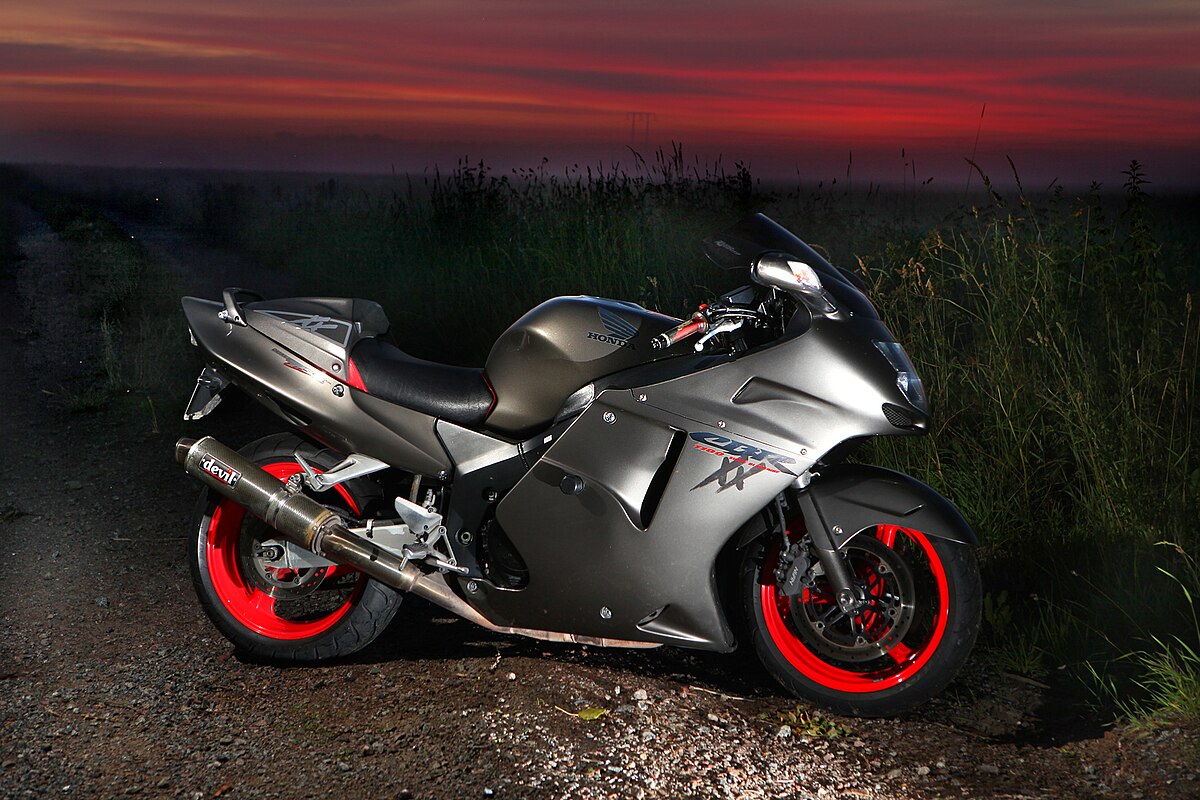 Характеристики мотоцикла Honda cbr1100xx blackbird