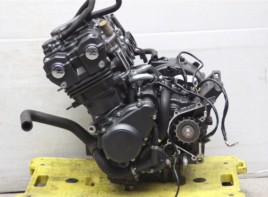 Мотоцикл Honda CB 400 технические характеристики и краткий обзор модели