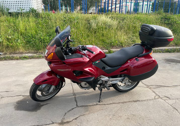 Мотоцикл Honda NT 650V Deauville 2000 обзор